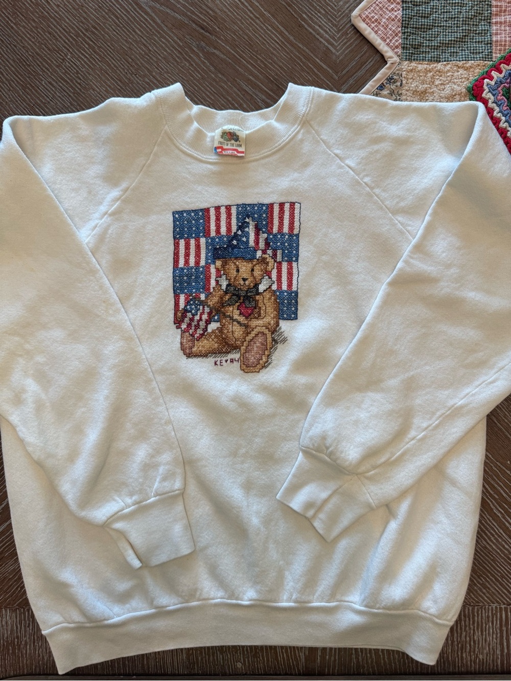 Vintage 1990’s White Bear Flag Crewneck Sweatshirt